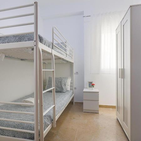 Alcala Del Rio! Bajo B Apartment Luaran gambar