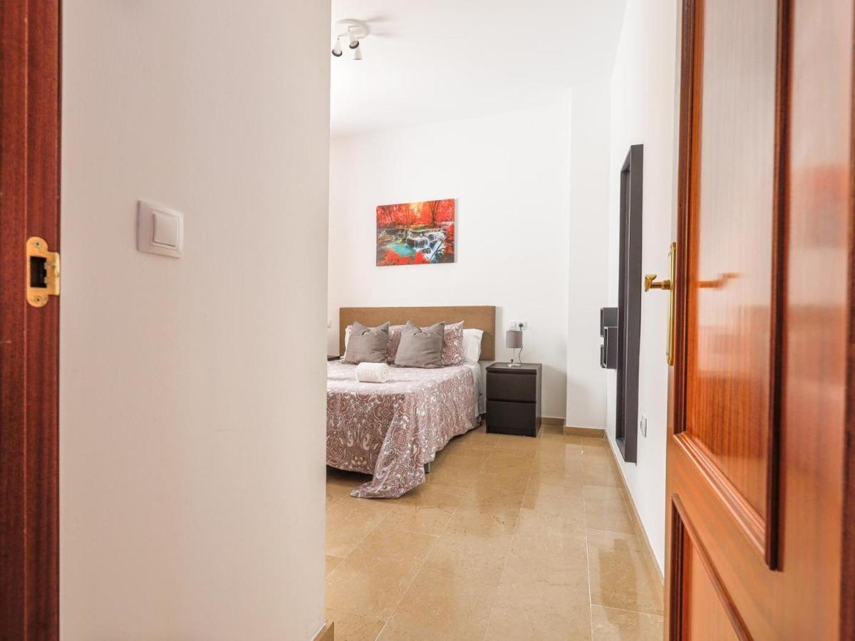 Alcala Del Rio! Bajo B Apartment Luaran gambar